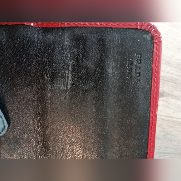 Auth PRADA Pink Patent Leather Gold-Tone Logo Womens Long Wallet - Picture 15 of 16